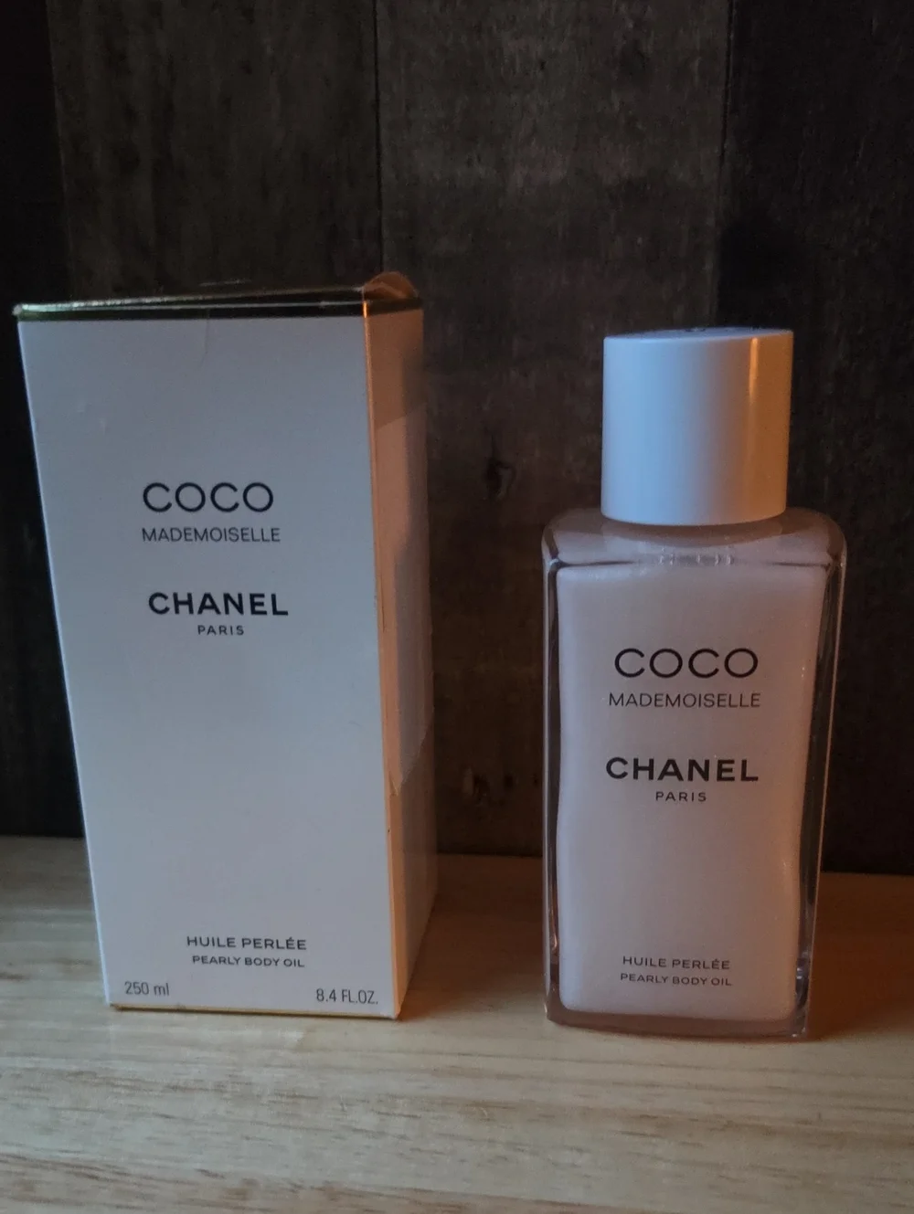 CHANEL Coco Mademoiselle Pearly Body Oil
